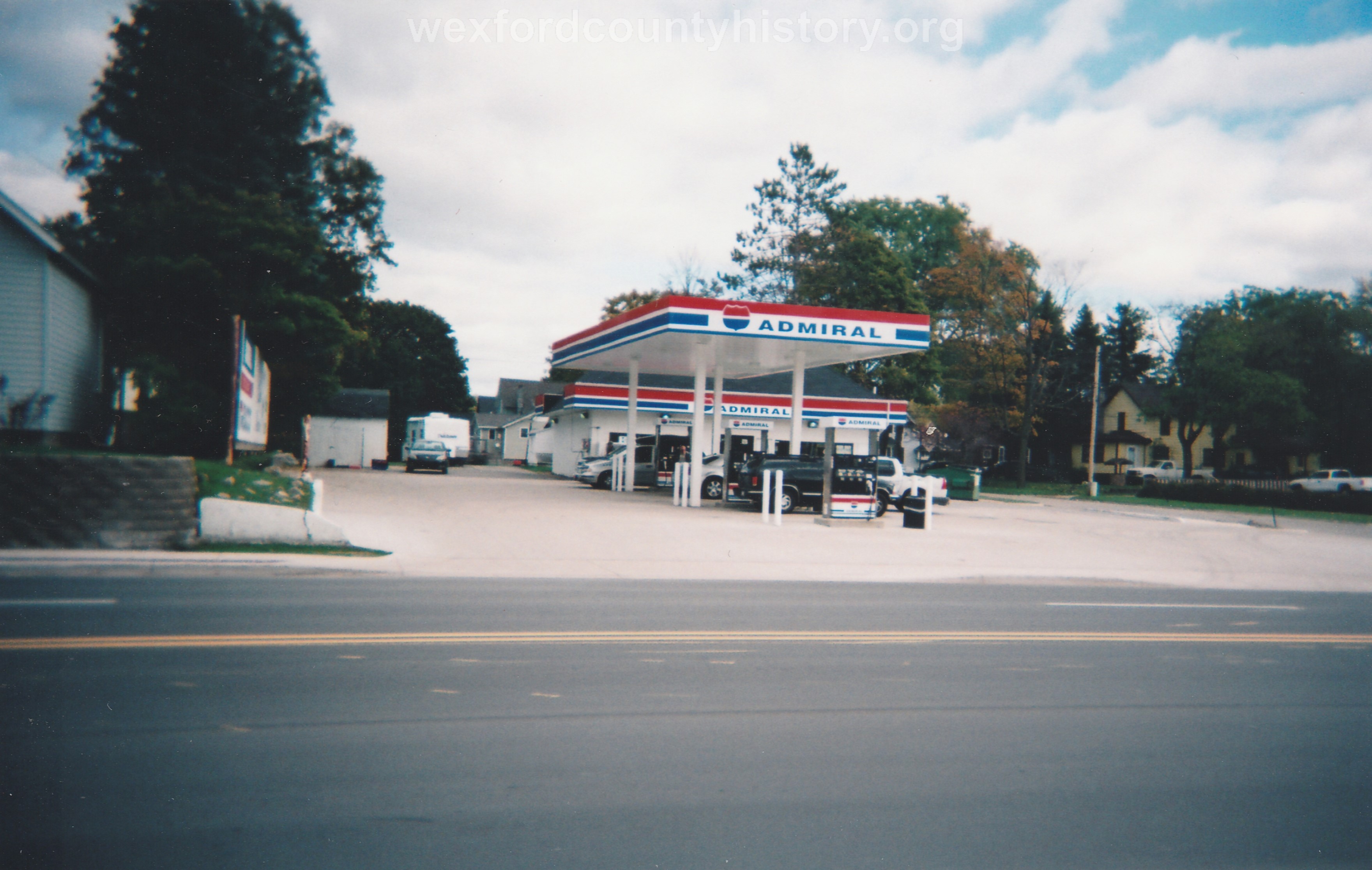 Admiral Gas Station