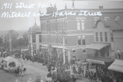 Cadillac-Parade-1911-Street-Fair