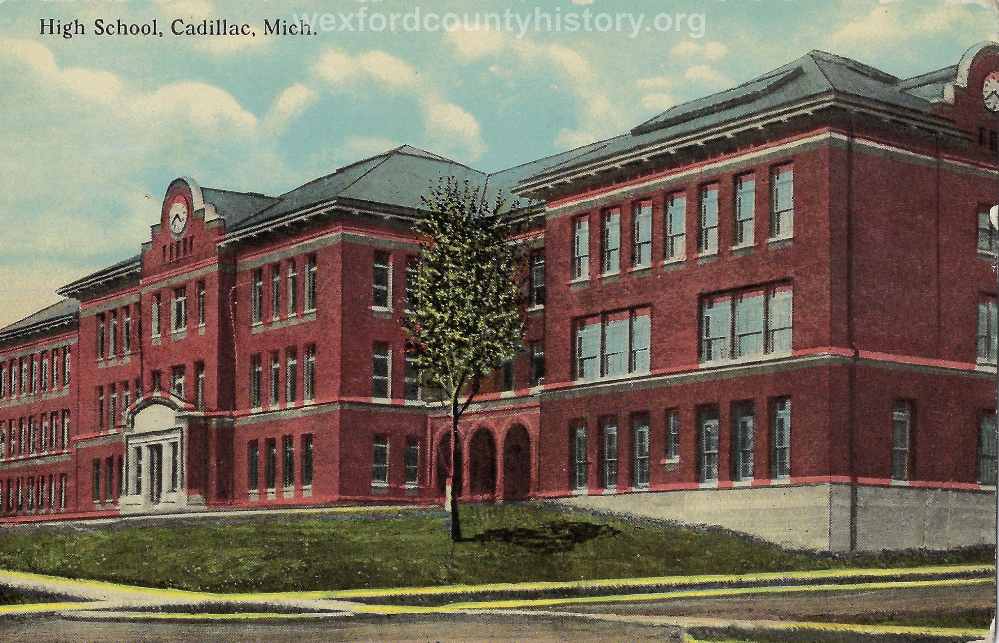 The Enlarged Brick Central High School (1911 - 1960s)