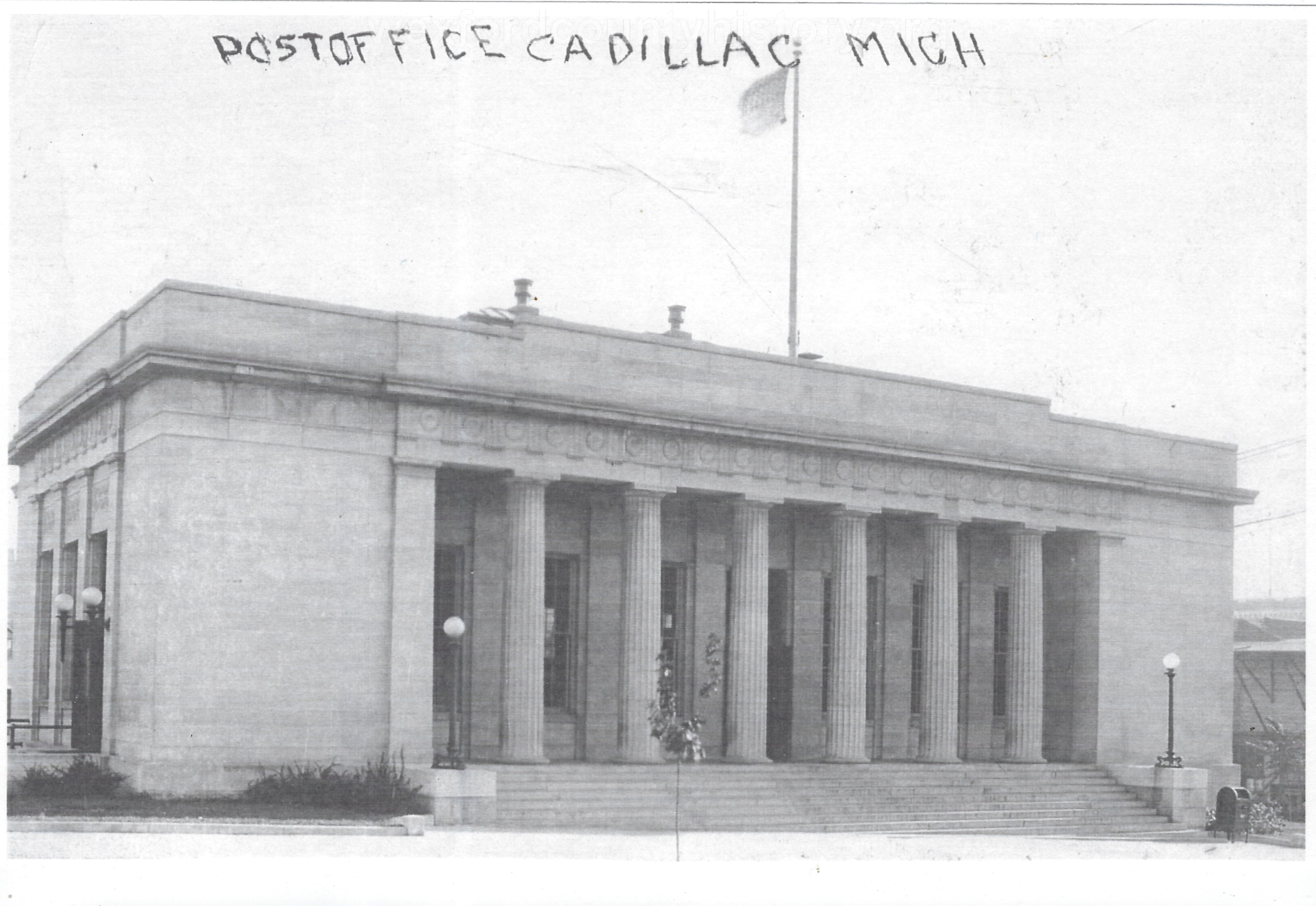 U. S. Post Office In Cadillac