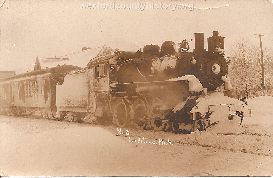 Cadillac-Railroad-GR-and-I-railroad-during-winter-TR8ts12410