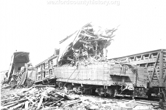 Cadillac-Railroad-Grand-Rapids-and-Indiana-Train-Wreck-1901-DS9ts7219-7