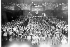 A Matinee At The Lyric Theatre During The 1930s