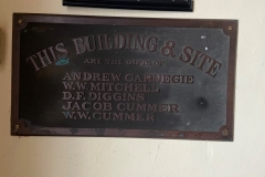 Plaque commemorating the original donors of the Carnegie Library site.